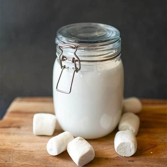 http://iambaker.net/wp-content/uploads/2017/06/550SQUARE-marshmallow-sauce.jpg