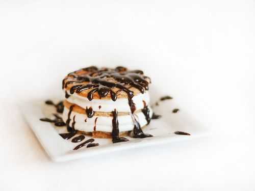 cake with chocolate drizzle