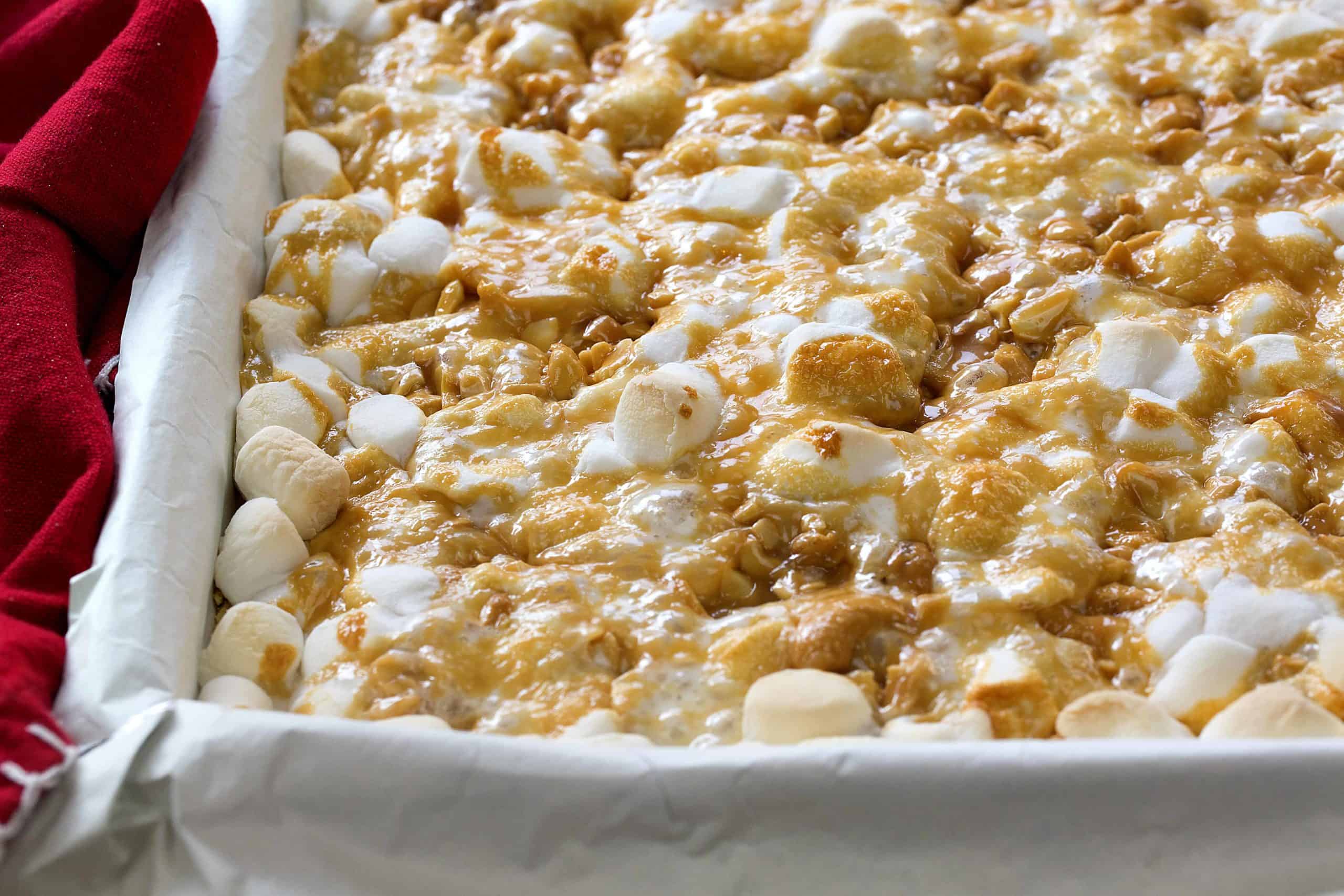 Caramel Cashew Bars {VIDEO} i am baker