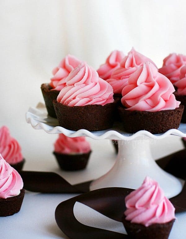 Chocolate Cookie Cups with Strawberry Buttercream