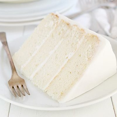 The Perfect {Bakery Style} White Cake | I Am Baker