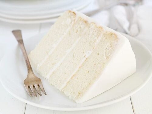 The Perfect {Bakery Style} White Cake | I Am Baker