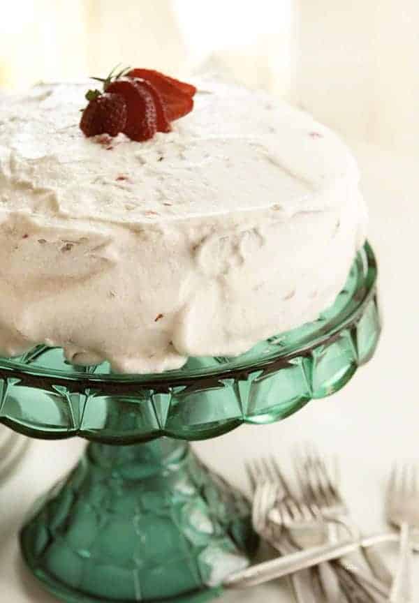 Strawberry Lemonade Cake {Generous Table} - i am baker