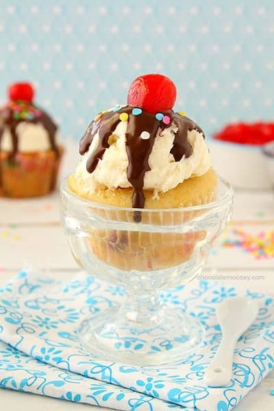 Funfetti Ice Cream Sundae Cupcakes | www.chocolatemoosey.com