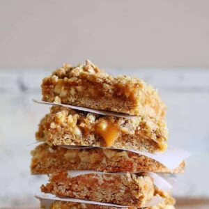Oatmeal Caramel Apple Bars