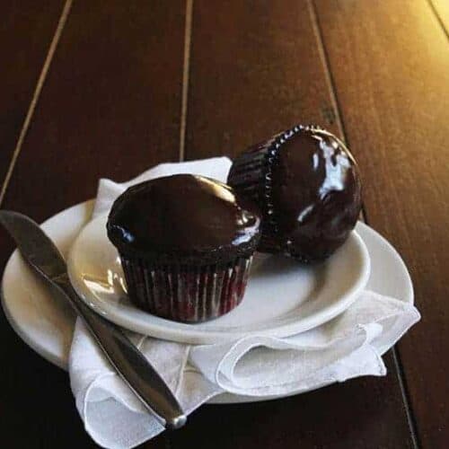 Dark Chocolate Cupcakes with Blackberry Filling