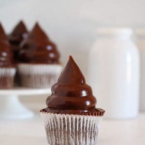 Surprise Inside Hi-Hat Cupcakes from iambaker.net! #cupcakes #chocolate #surpriseinside