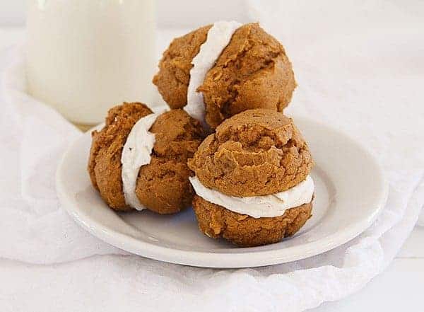 Pumpkin Spice Cake Cookie Sandwiches with Brown Butter Buttercream