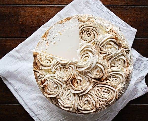 Pumpkin Pie Rose Cake! The perfect way to jazz up pumpkin pie!