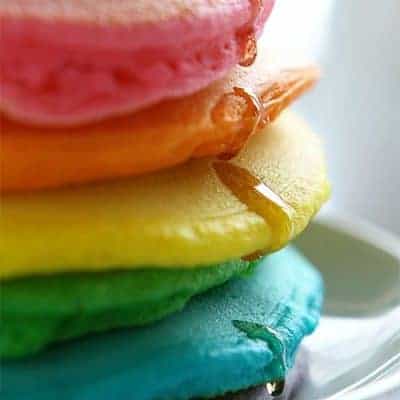 Tips on how to make the Perfect Rainbow Pancakes! #pancakes #rainbow