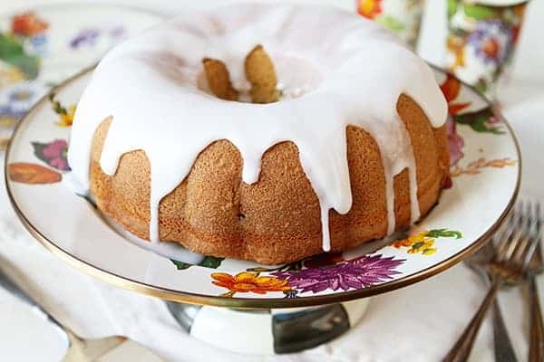 Vanilla Bundt Cake With Vanilla Frosting I Am Baker