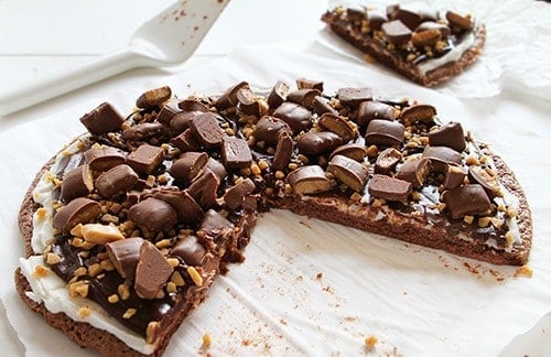 Heath Brownie Dessert Pizza!