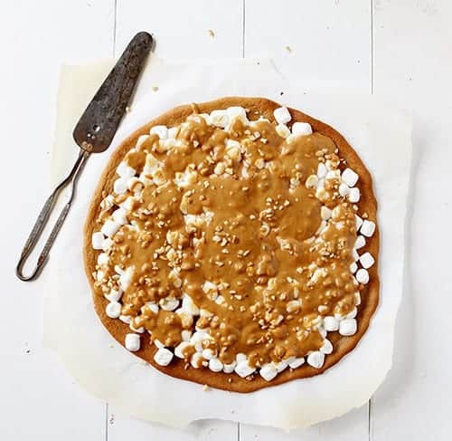 peanut butter cookie dessert pizza