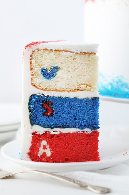 Red White and Blue Surprise-Inside Cake! #usa