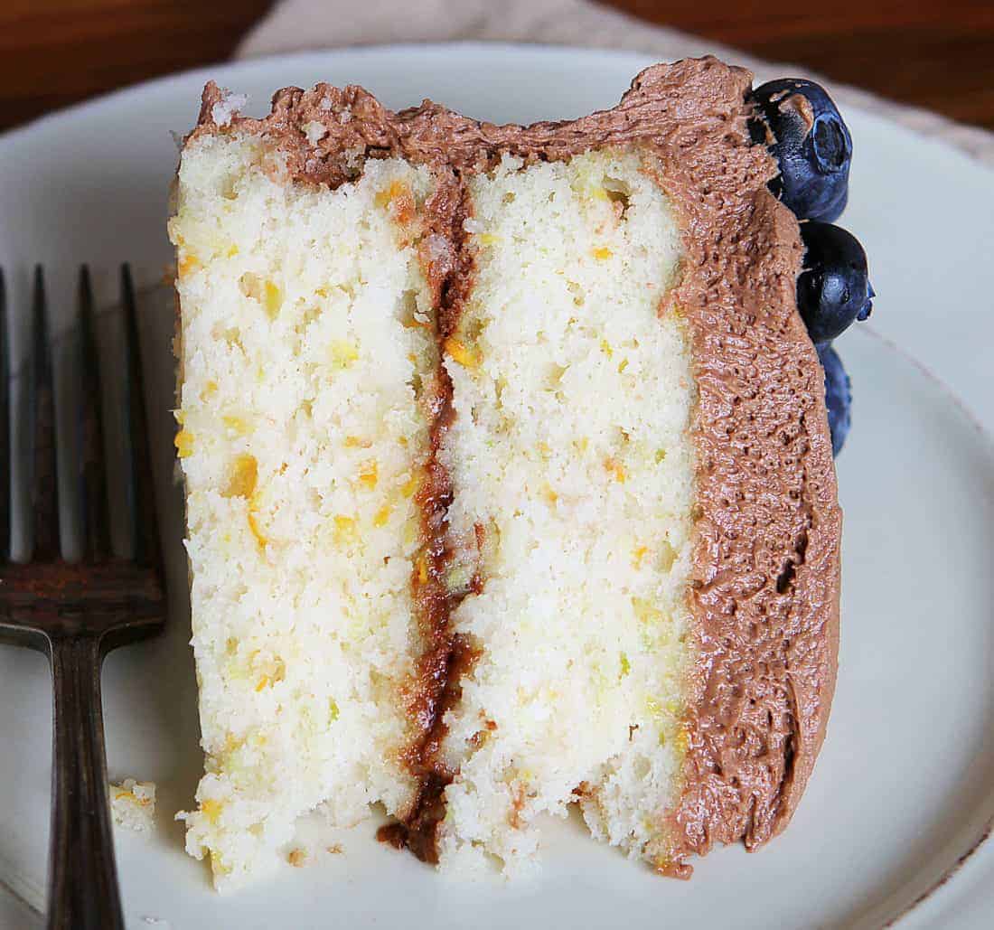 White Cake with Zucchini