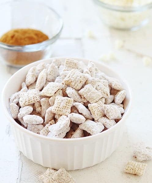 Pumpkin Spice Puppy Chow!