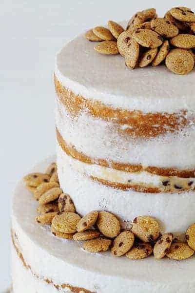 Cookie Crisp Naked Cake!