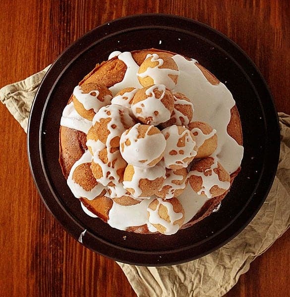 Bringing Back the Bundt Pan: Everyday Coffee Cake - Comfortably Domestic