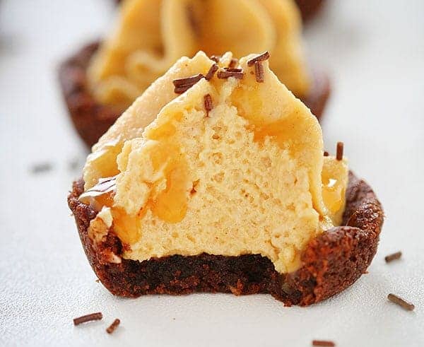 Peanut Butter Mouse in Chocolate Cookie Cups!