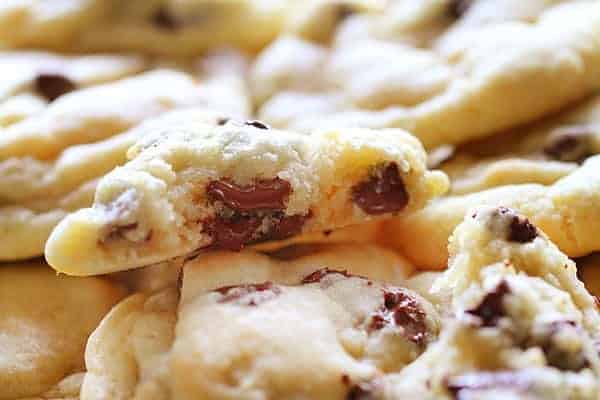 Best Soft Chocolate Chip Cookies