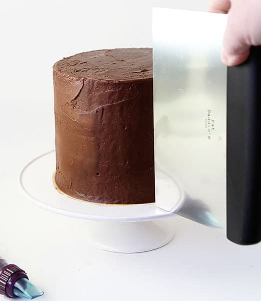 How to Pipe a Ruffle & Dot Cake