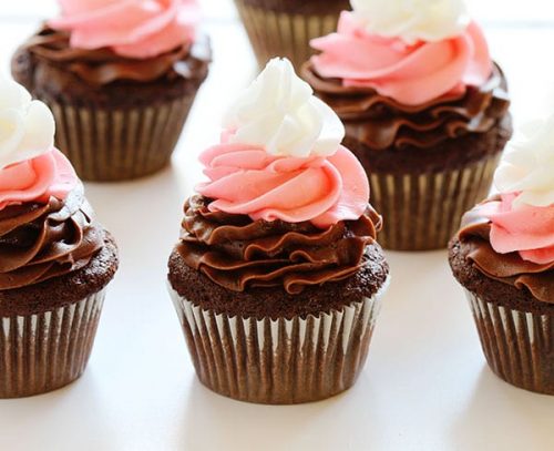 Neapolitan Frosting Cupcakes - i am baker