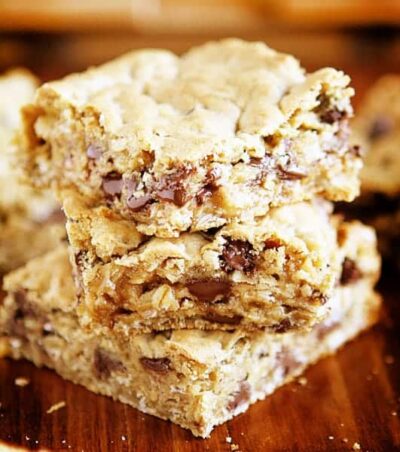 Oatmeal Chocolate Chip Bars - i am baker