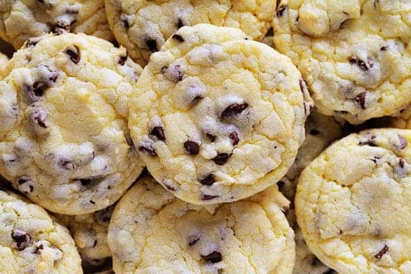 Easy Chocolate Chip Cookie Cake