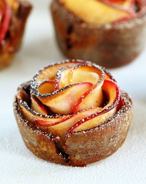 Chocolate Cinnamon Apple Rose - i am baker