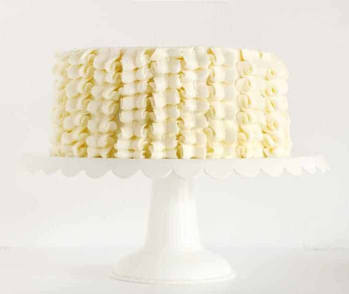 Cream Cheese Frosting Ruffles on Strawberry Cake