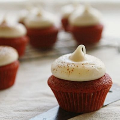 red velvet cupcakes