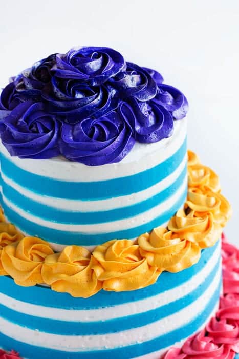 How to Make Stripes in Buttercream