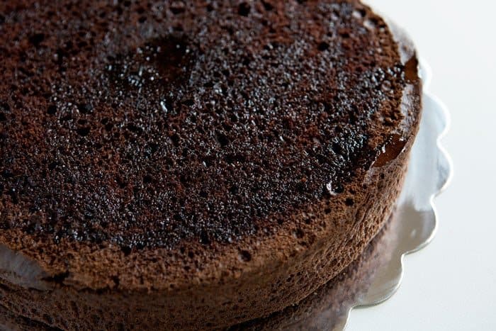 How to make sure your cake is moist and delicious EVERY single time!