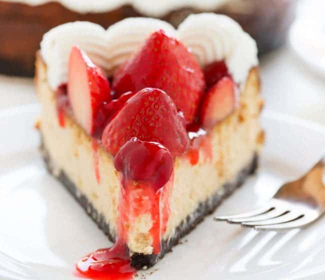 Rhubarb Strawberry Cheesecake {VIDEO HOW TO} - i am baker