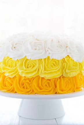 Less than 10 minutes for the entire cake!