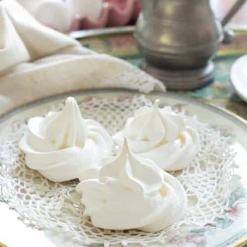 Small Batch Meringues i am baker
