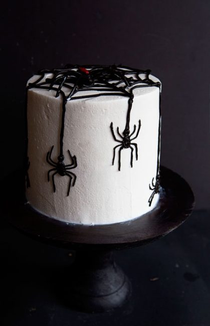 Side view of Spider Cake on cake stand