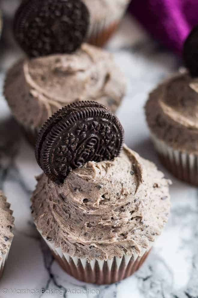 Chocolate Oreo Cupcakes | i am baker