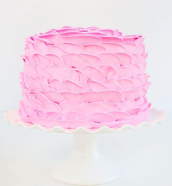 Rose petal cake that is a simple idea for Mother's Day Cakes