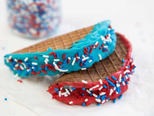 Red, white, and blue chocolate tacos perfect for the holiday gathering!
