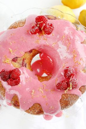 The tastes of summer! This always-perfect cake is sure to delight your friends and family!