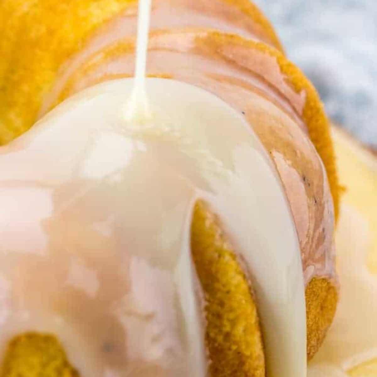 Cake Gravy i am baker