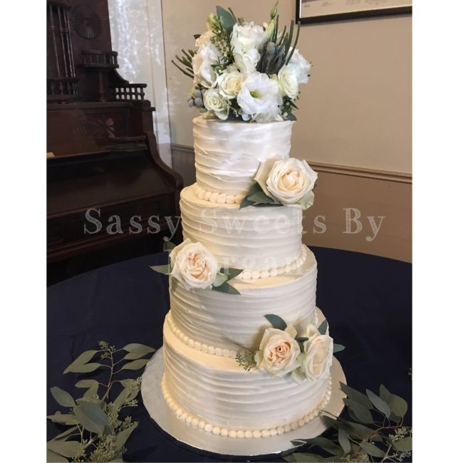 4 tier wedding cake
