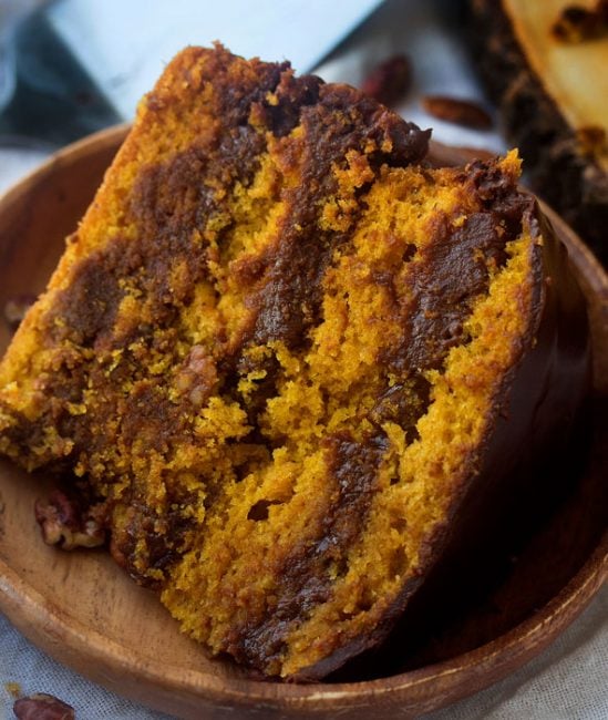 https://iambaker.net/wp-content/uploads/2017/11/Pumpkin-Cake-2-BLOG-549x650.jpg