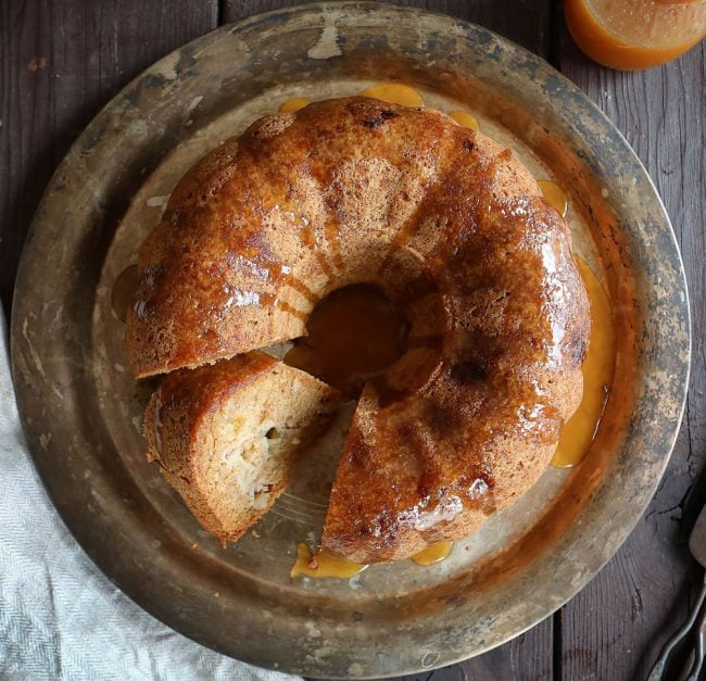 Apple Bundt Cake (Cake Mix) - My Cake School