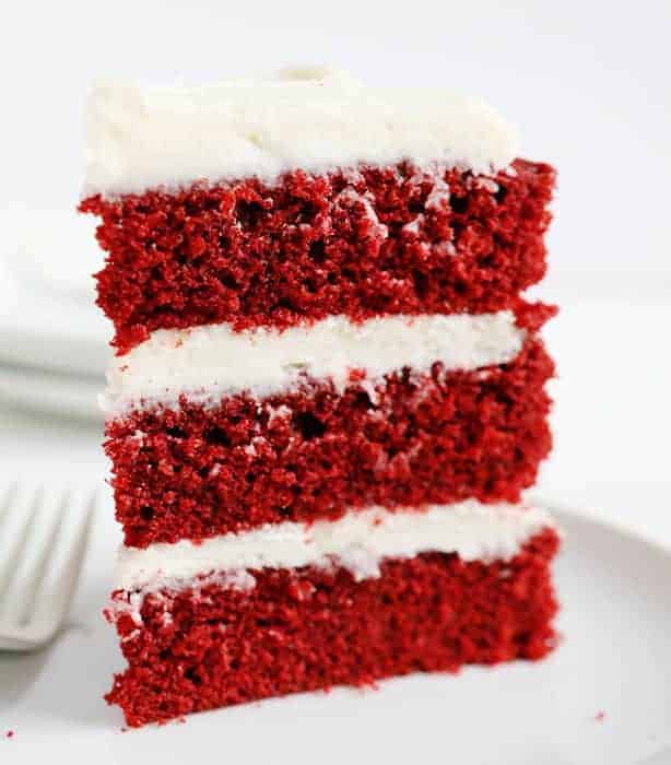 Seriously moist and rich red velvet cake! #redvelvet #redvelvetcake #cake #iambaker