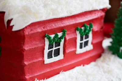 Santa's House Cake - i am baker