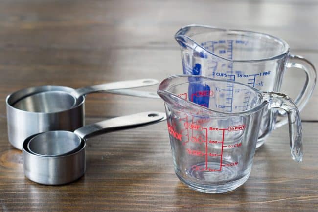 How to Measure Baking Ingredients 