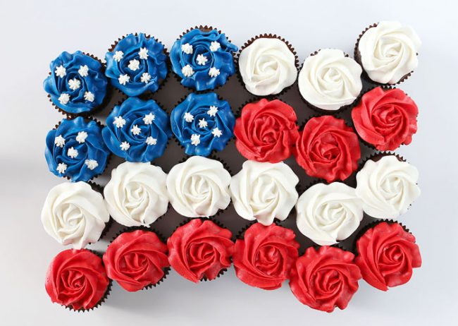 https://iambaker.net/wp-content/uploads/2018/02/flag-cupcakes-cake1-650x462.jpg