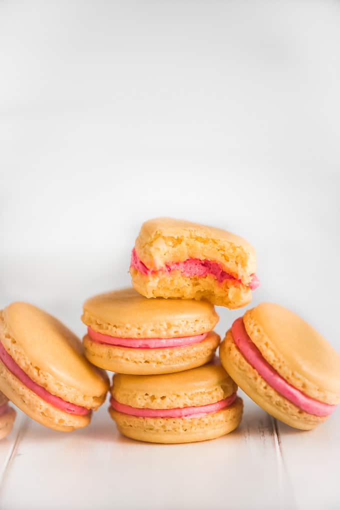 Mom Knows Best: Raspberry Macarons Made Easy With The Simple Baker